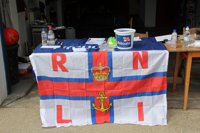 Selsey Lifeboat Sponsored Walk 2013